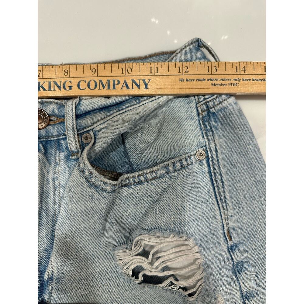American Eagle Highest Rise 90s Boyfriend Jeans Women’s6 Light Wash Distressed - Picture 6 of 8